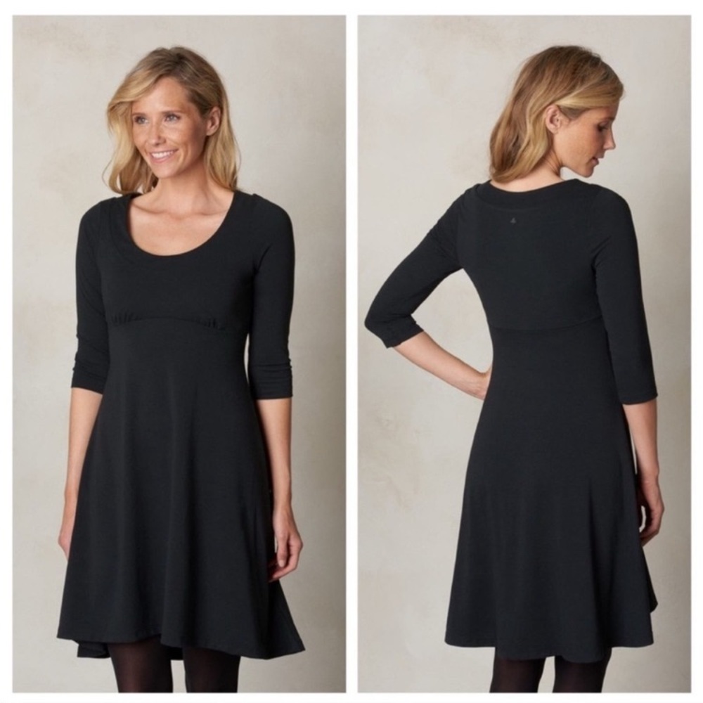 NWT Prana Cali Black L/S Dress LARGE 
Black
Scoop neckline
3/4 length sleeves
